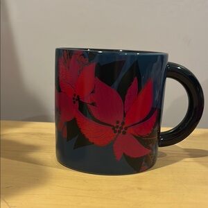 NWT Starbucks Holiday Floral Mug